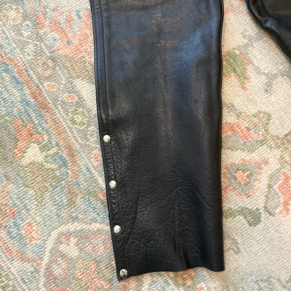 “Universal Rider” Black Leather Riding Chaps, Size Small - Picture 2 of 7
